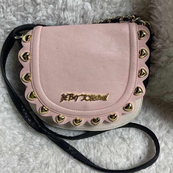 Betsey Johnson Handbags - Betsey Johnson tricolor Crossbody bag Pink,beige & Black gold tone hearts accent